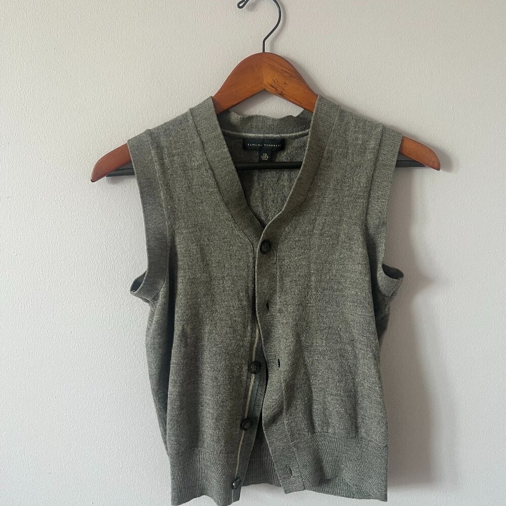 Banana Republic Knit Sweatervest